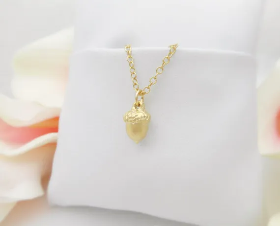 10 stks schattige Pinecone ketting Tiny Acorn ketting minimale sierlijke dennenketting ketting kleine eekhoornnoten kettingen voor gelukkige geschenken