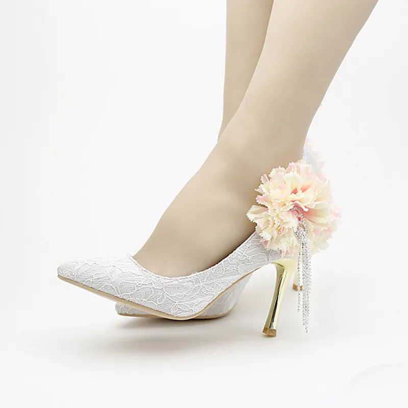 Gland strass robe de mariée chaussures printemps et été femmes chaussures en dentelle blanche bout pointu Bouquet pompes de fête appliquées