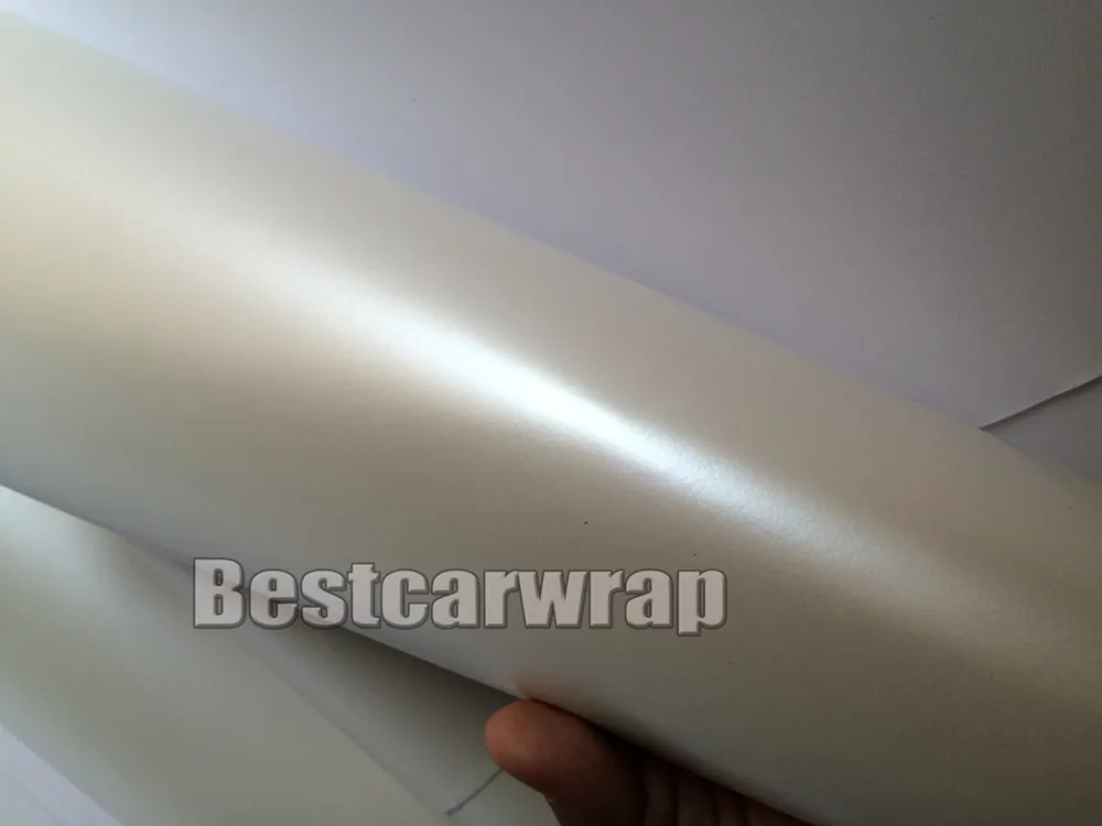 White Pearl Satin Matte Vinyl Wrap Film Pearl Wrapping Car Wrap Film With Air Bubble Free Car Stickers Gratis fraktstorlek 1.52x20M/Roll