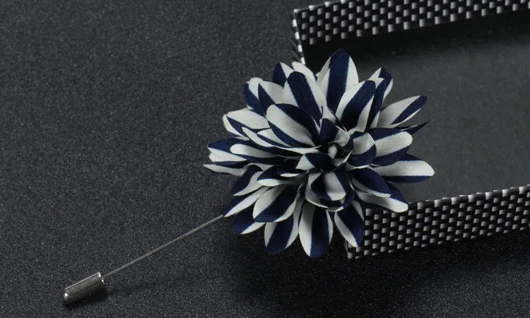 Broche de fleur en tissu faite à la main, broche de boutonnière classique, broche de corsage, accessoires haut de gamme pour hommes