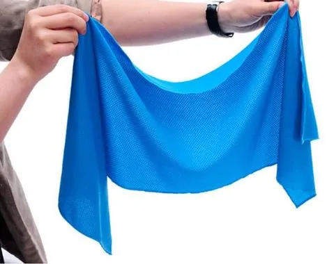 Performance de refroidissement Serviettes de sport en plein air écharpe froide écharpe foulards Pad cravate bracelet bandeau été plage nécessité fournitures serviette cadeau