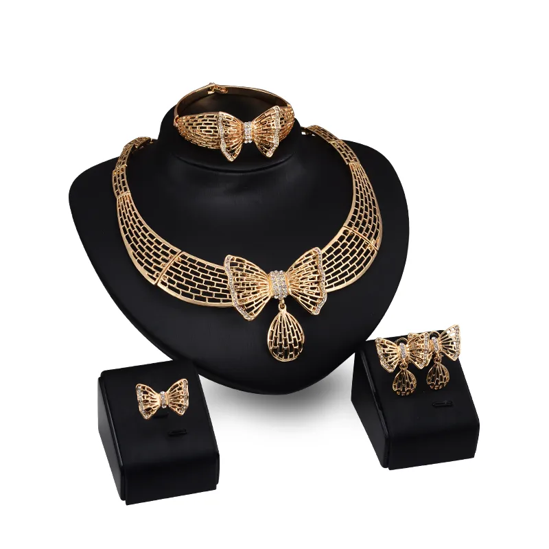Bijoux Africains Collier Bracelet Bague Boucle D'oreille De Mode Plaqué Or 18K Beau Cristal Papillon Accessoires De Mariage Bijoux