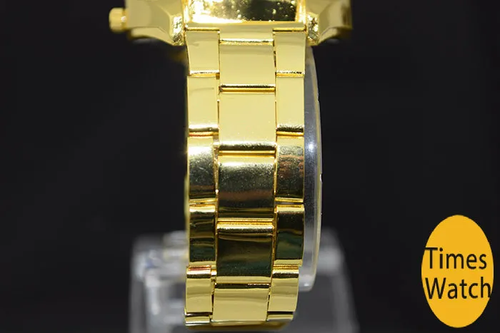 Yüksek Kaliteli Moda Altın İzle Yeni Varış Yonca Kuvars Spor Relojes Bayanlar Erkek Elbise Altın Karikatür Bilek Saatler