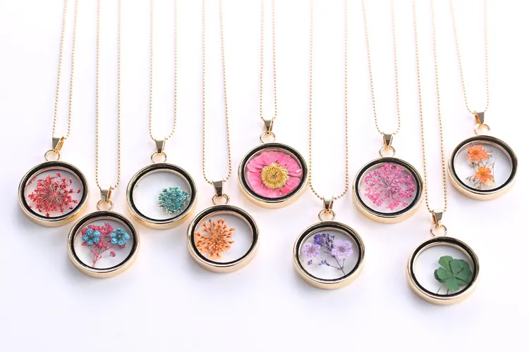 High quality Pendant necklaces creative plant specimen round dried flower crystal pendant necklace can not be opened floating locket