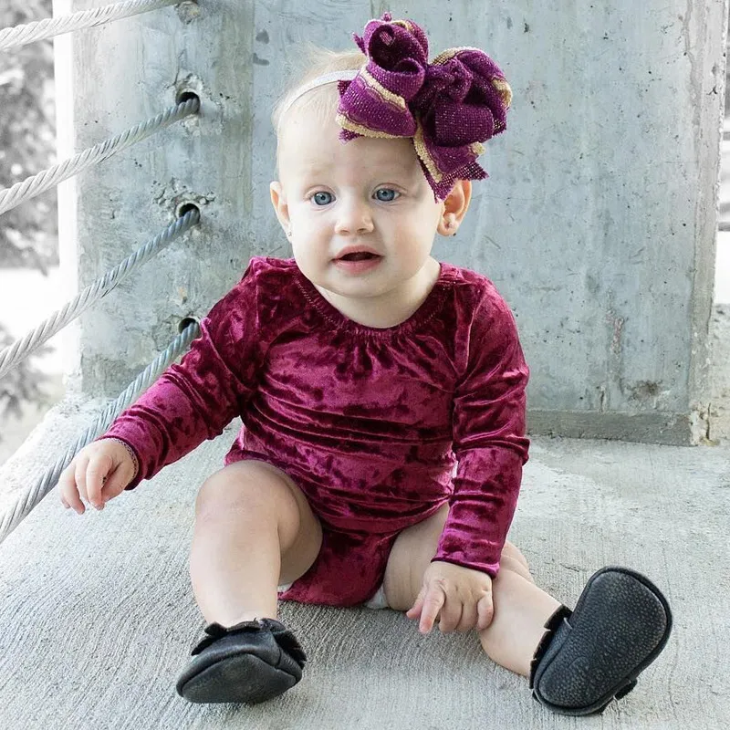 Infantile Bébé Fille Flanelle Barboteuse Chaud À Manches Longues Velours Combinaison Enfant Enfants Vêtements Vin Rouge Bébé Barboteuse 2018 Printemps Automne Filles Vêtements