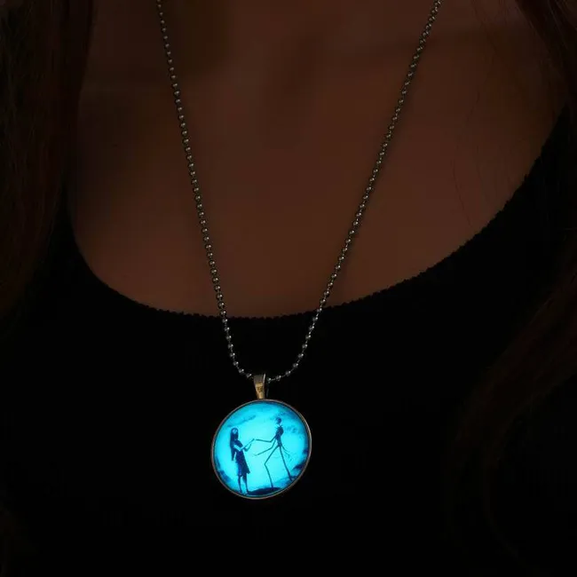 Christmas Gift Pendant Necklace Luminous Halloween Ghost Dialogue 21g 60cm Long Alloy Resin Necklace Clothing Accessories