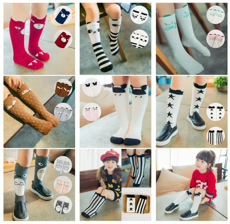 24 Stile Unisex-Cartoon-Tier-Beinlinge für Babys, Mädchen und Jungen, kniehoch, Totoro-Panda-Fuchs-Socken, Kinder, niedliche gestreifte Knieschoner-Socke, 0–6 Jahre