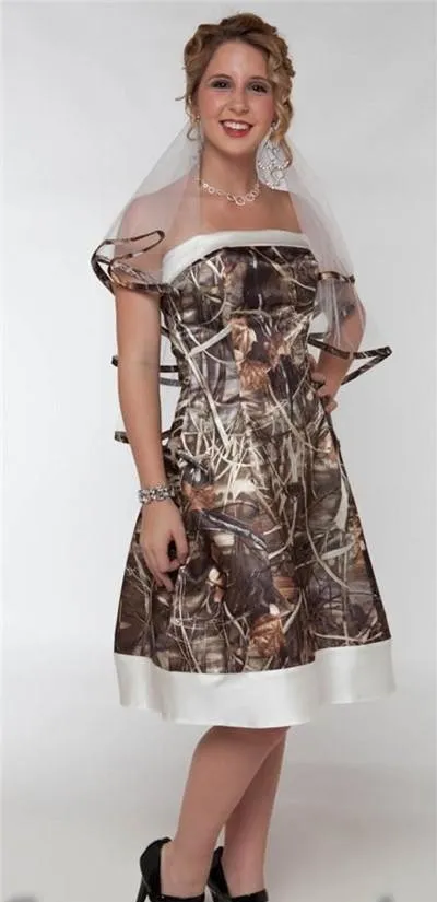 2016 korte camo trouwjurken sexy strapless knielengte camouflage bruidsjurken met sluiers bos formele feestjurken op maat gemaakt