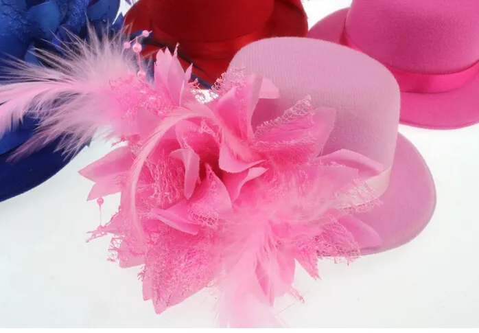 Veer hoed bruiloft lint gaas kanten veer bloem mini top hoeden fascinator party haarclips caps Homburg Millinery bruids accessoires