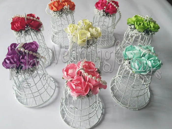 Unique Favors White BELL Birdcage with Flower Wedding Supplies Bonbons Boîtes Faveurs, cotillons