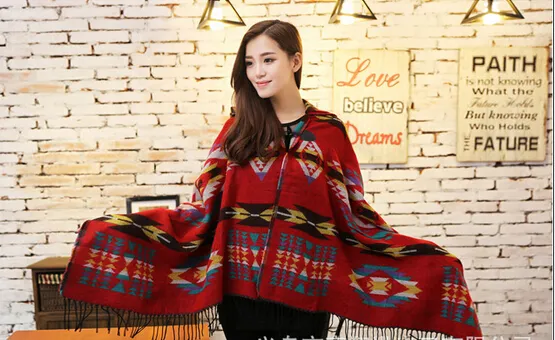 Nya Mode Kvinnor Scarf Tjock Hooded Cape Shawl Scarf Kvinnor Växla Cape Coat Poncho Hoodies Hooded Jacket Bohemian Jacket