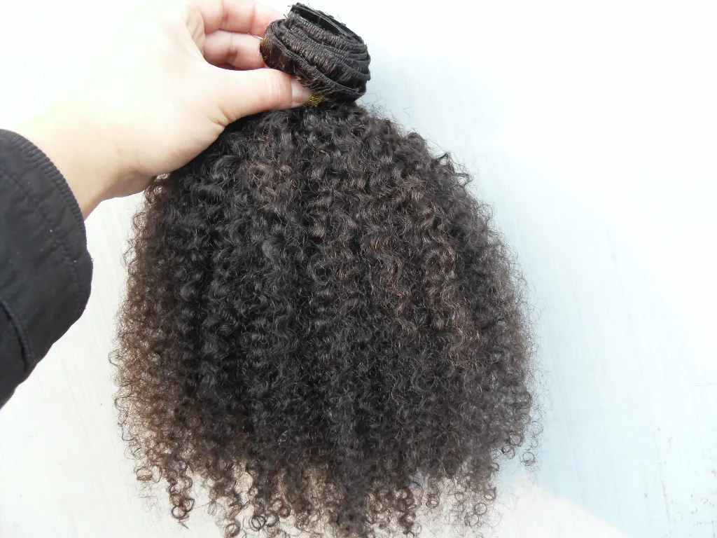 Nieuwe Arrive Braziliaanse menselijke krullende haar inslagclip in menselijke haarextensions onbewerkte natuurlijke zwart / bruin kleur / set Afro Kinky Curl