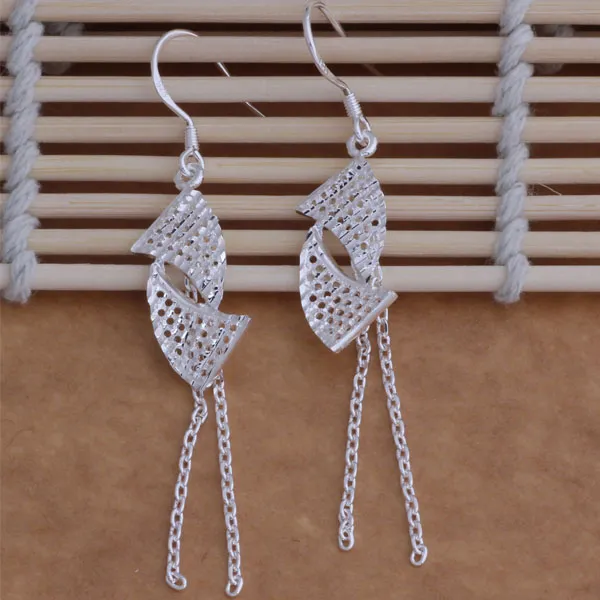 Mode sieradenfabrikant 's veel zeilen met kwastoor oorbellen 925 sterling zilveren sieraden fabriek prijs mode glans oorbellen