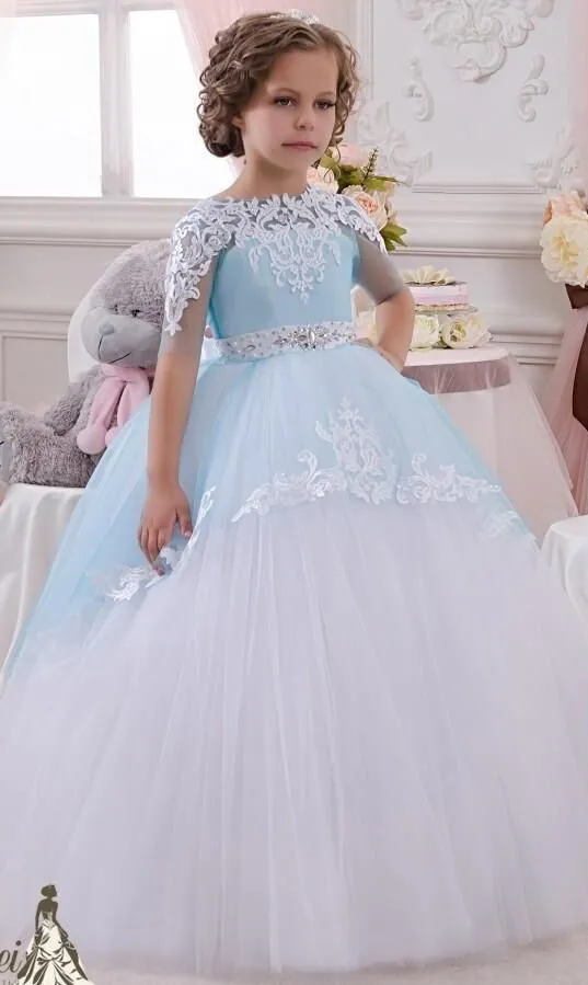 Half Sleeve Sky Blue Flower Girls Dresses Beaded Crystals Lace Appliques Puffy Flowergirl Gowns Floor Length Tulle Ruched Communion Dresses