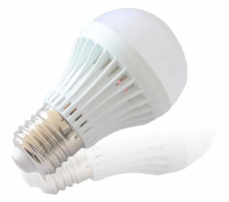 Big discount 3W 5W 7W 9W LED bulbs LED Globe Light Energy Saving Ac85-265V E27 Dimmable led lamp3 years warranty 5730 5630 led lights