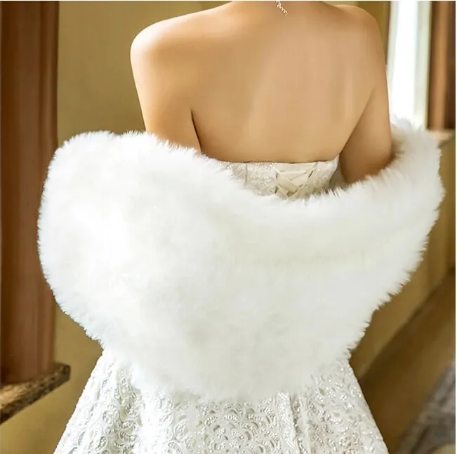 A buon mercato 2021 nuovo disegno white white wrap the bellissimo scialle di occasione speciale nuziale da sposa wrap wrap