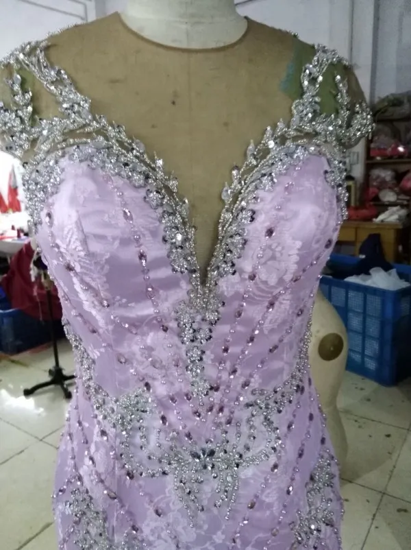 Robes de soirée perlées de haute qualité robes de soirée de luxe en dentelle lavande sirène pure bijou cou perles paillettes cristaux broderie robe de bal