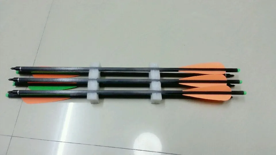 12PK archery hunting 18 inches crossbow mixed carbon arrow bolt with 4" arrow vane green and orange arrow feather