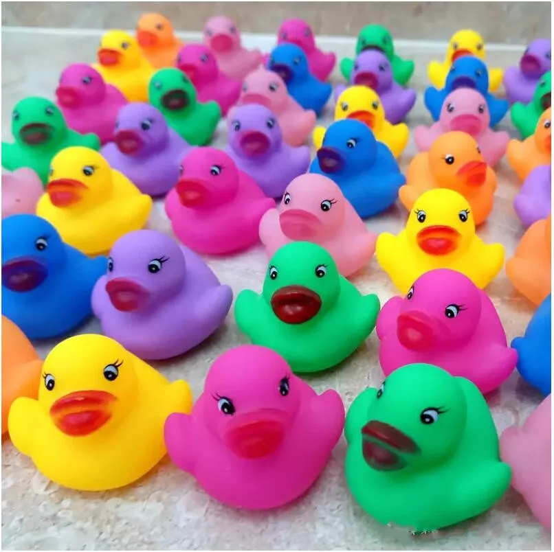 12pçs pato de borracha animais mistos, brinquedos aquáticos de natação, flutuador colorido, som estridente, brinquedo de banho para bebês, brinquedos de banho 8416115