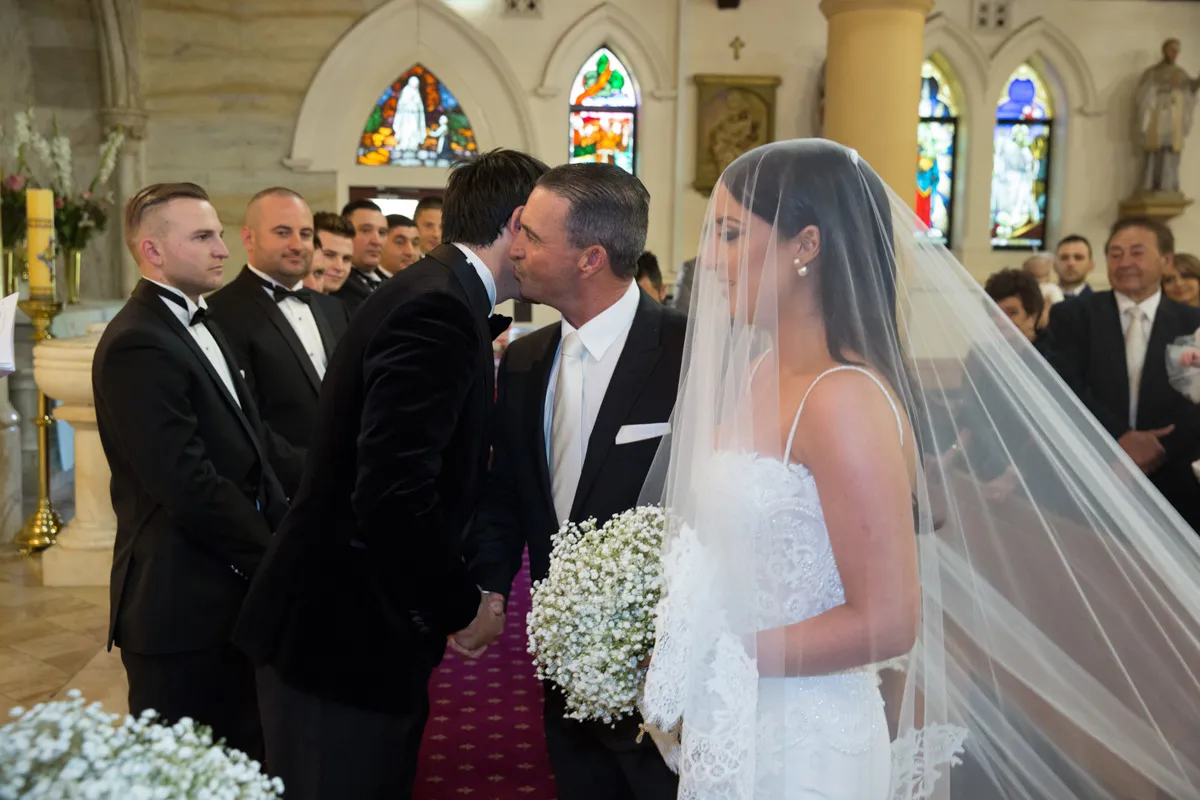 Immagine reale di lusso Veli da sposa Due strati Applique in pizzo Veli da sposa Veli da sposa Lunghezza cattedrale lunga 3 metri Velo da sposa