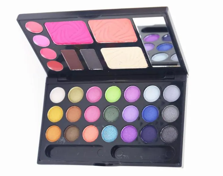 DANN Palette chatoyante professionnelle Ombres à paupières palette de fards à paupières Ensemble de maquillage Cosmétiques Blush, fond de teint, sourcils, brillant à lèvres, ombre à paupières