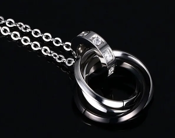 New Design Sweet Lovers' Couple Black Rose Gold Stainless Steel Round Ring Style Necklace Pendant Sparking Crystals CZ Women Men