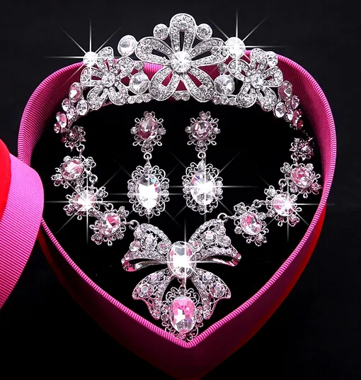 2017 Hot sell New Luxury Rhinestone Necklace Earrings Three-piece Bridal Wedding Tiaras Crown Hair Accessories BOX