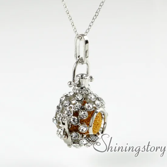 Openwork Rhinestone Volcanic Stone Aromatherapy Necklace Wholesale
