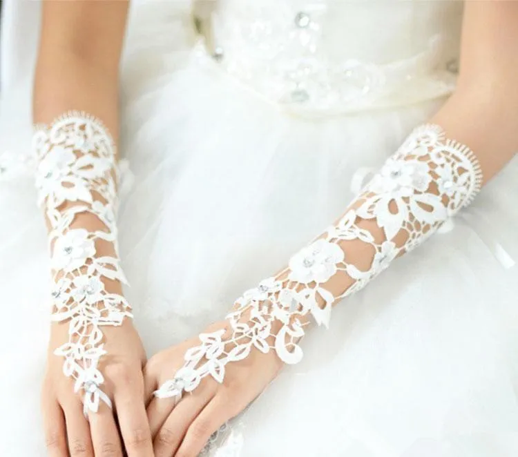 Luvas de noiva sem dedos feitas feitas de dedos