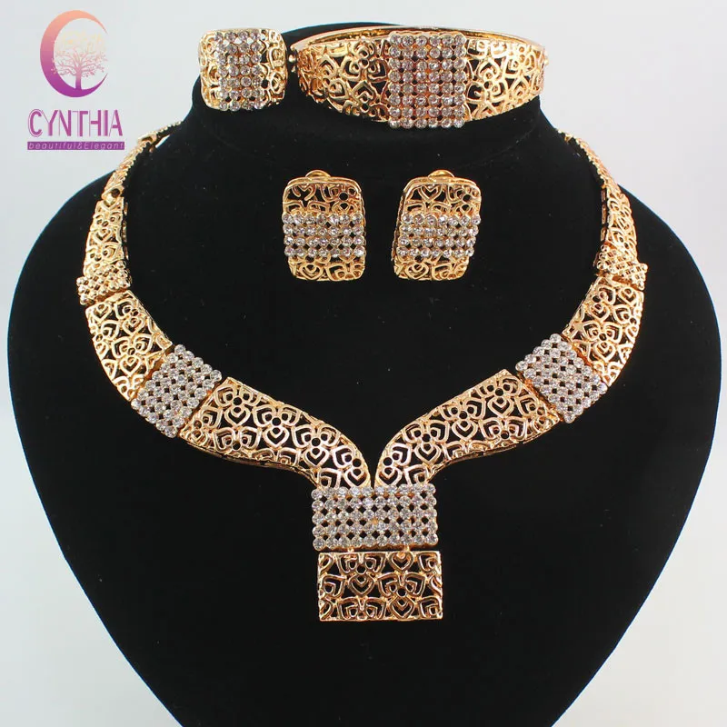 New nobler Dubai Design de moda Colar de cristal Encontrar Dubai 18K banhado a ouro lindo conjuntos de jóias brilhantes