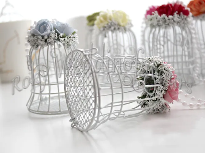 Unique Favors White BELL Birdcage with Flower Wedding Supplies Bonbons Boîtes Faveurs, cotillons