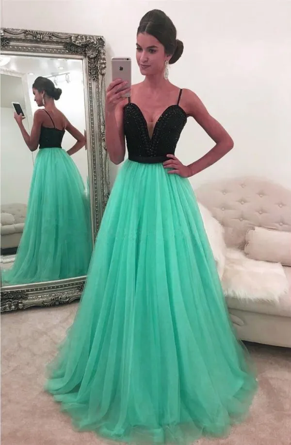 Populaire twee tone prom dress lange formele zwarte turquoise tule prom jurken avondjurk met kralen