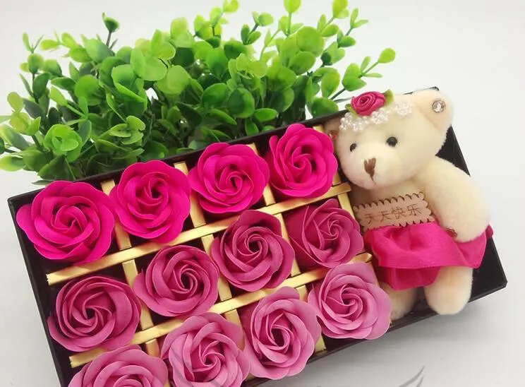 Valentine039S Day Gifts Lovely Bear och 18 Soap Roses Wedding Present Box of Soap SR103875572