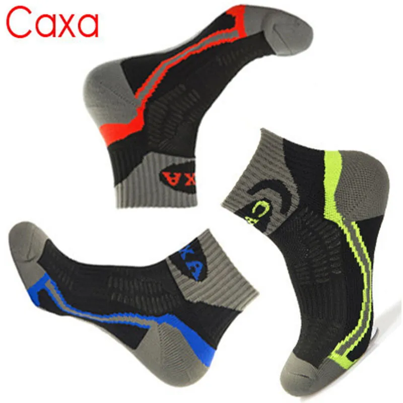 Großhandel-2015 Winter Outdoor Marke Socken Coolmax Atmungsaktive Beschleunigen Trockene Herren Wandern Camping Bergsteigen Ski Thermal Socken EU 40-44