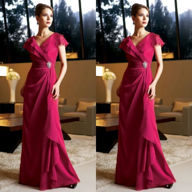 Modest Fuschia Dresses Long Formal Fuchsia Chiffon Mother of the Bride Gowns V Neck Cap Sleeves Crystals Wedding Guests Dress Plus Size
