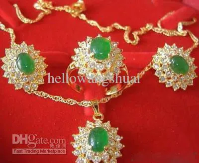 Emerald Jade 18K GP Crystal Pendant Necklace Earrings Ring Gemstone Jewelry Sets7110206