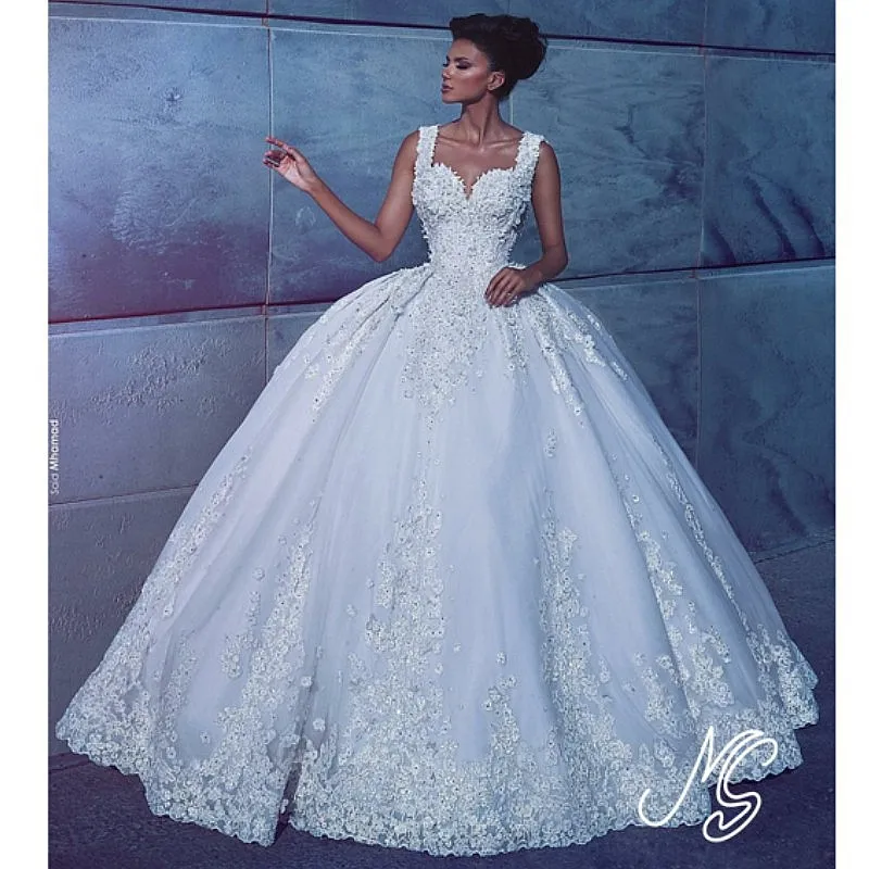 Charming Backless Ball Gown Wedding Dresses Beaded Floral Lace Applique Sweetheart Wedding Gowns 2017 Sexy Gorgeous Tulle Long Wedding Dress