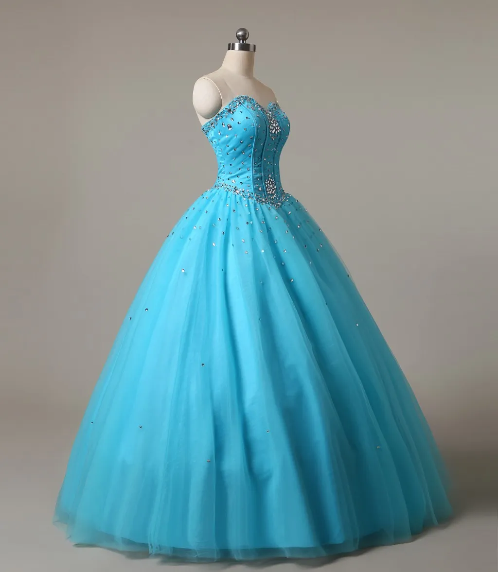 2021 Sweetheart Blue Quinceanera klänningar bollklänning tulle pärlstav kristall söt 16 klänning spets upp golv längd pagant prom party kappor