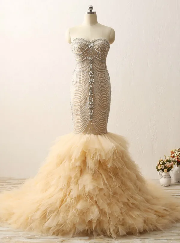Luxury Crystals Beading Mermaid Wedding Gowns Sweetheart Corset Back Ruffles Skirt Feather Wedding Dresses Bridal Gown