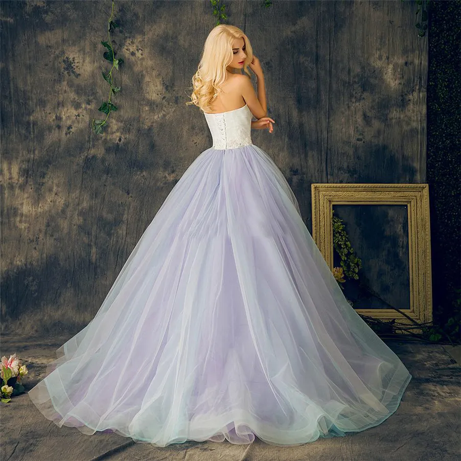 Sweetheart Lace Up Ball Gowns Lila Plus Storlek Multi Färglägg Kjol Bröllop Klänningar Lång Kristall Beading Lace Organza Brudklänning