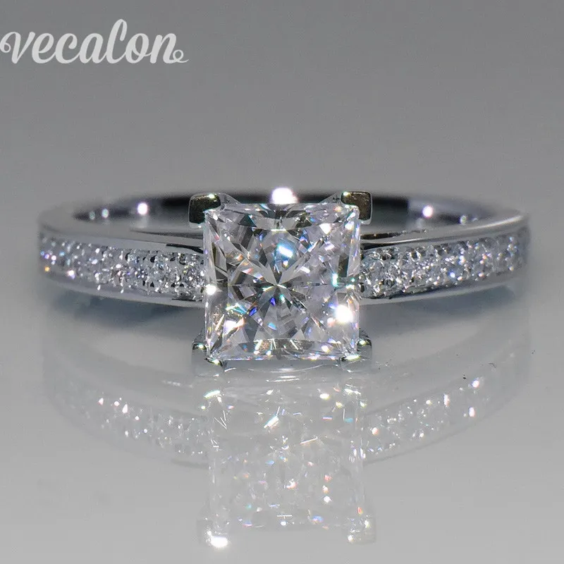 Diamante corte clearance de princesa