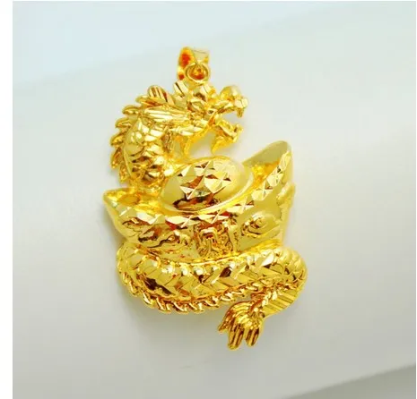 Style chinois populaire de haute qualité 18 km en laiton en laiton en laiton dragon gound pendentif en or ne s'estompe pas pour Noël