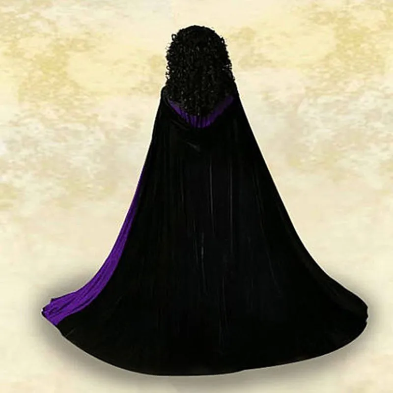 Velvet Cloak القوطية مصاصي الدماء Wicca رداء القرون الوسطى لارب تأثيري كيب كيب سترات الزفاف معاطف الكؤوس بالإضافة إلى الحجم 1353717