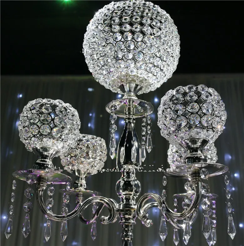 centrotavola di lusso candele in cristallo decorazioni nuziali
