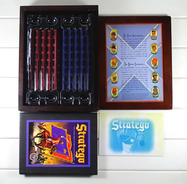 Gratis frakt kända bordsspel gåvor trälåda västerländska militär backgammon stratego engelska