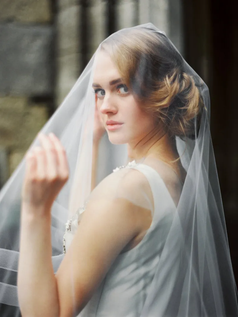 Hochzeitsschleier mit doppeltem Rosshaarband und Rouge, Fingerspitzenlänge, Brautschleier, individuelle Länge, Brautaccessoires, Kreisschleier, 9052330