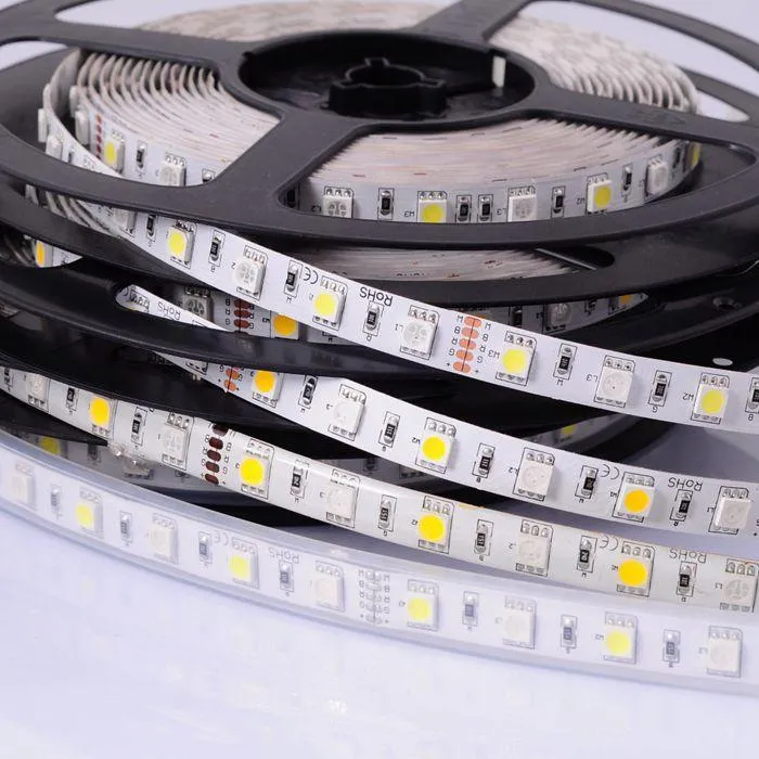 5M 300LED RGBW LED Strip Waterdicht / Non Waterdicht DC12V Flexibele Strip Licht RGB Wit / Warm Wit Kleur Verbazingwekkend LEIDENE LICHT