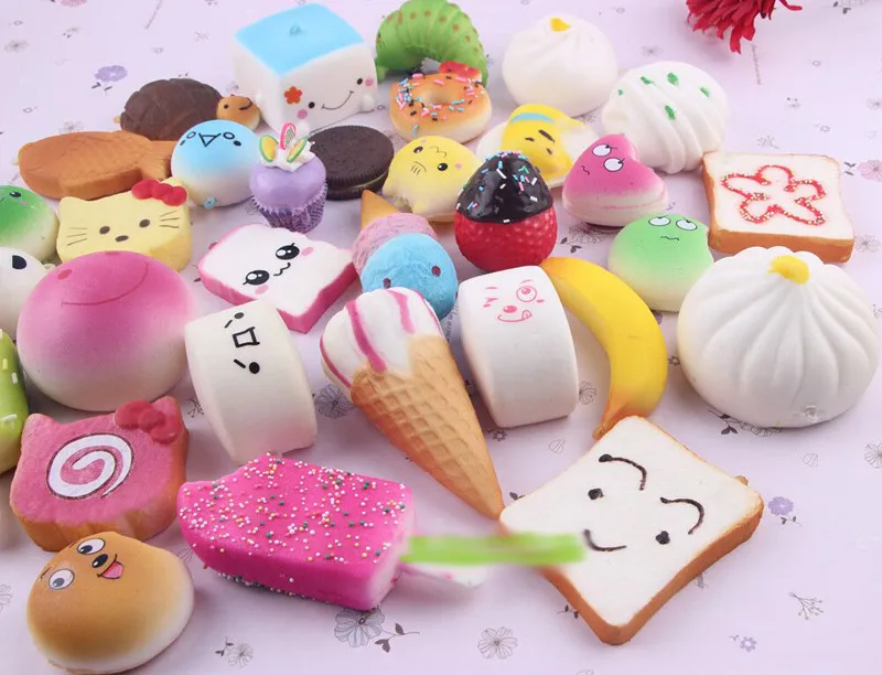 10 pçs / lote Lento Rising Squishy Squishies Miniatura de Alimentos weetmeats ice cream bolo de Pão De Morango Pão Charme Pulseiras de Telefone Brinquedos de Frutas Macias 50