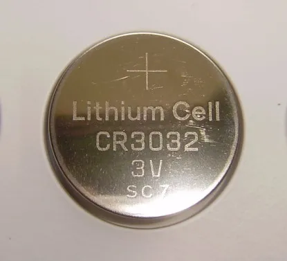 200pcs/lote CR3032 3V Baixas de botão de célula de moeda de lítio 540mAh