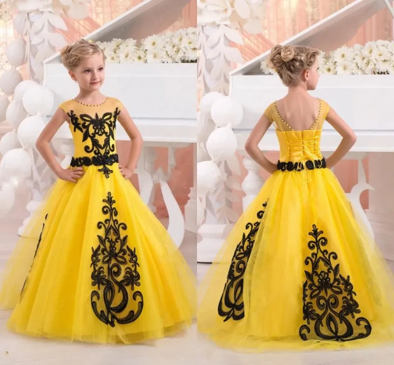 Neue hübsche gelbe Prinzessin-Blumenmädchenkleider mit schwarzer Spitze und bodenlangen Mädchen-Geburtstagsfeiern, formelles Partykleid für Mädchen, Festzug-Kleider